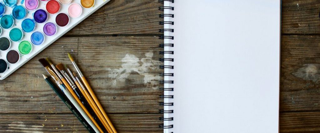 Choosing the Perfect Acrylic Frame for Your Art