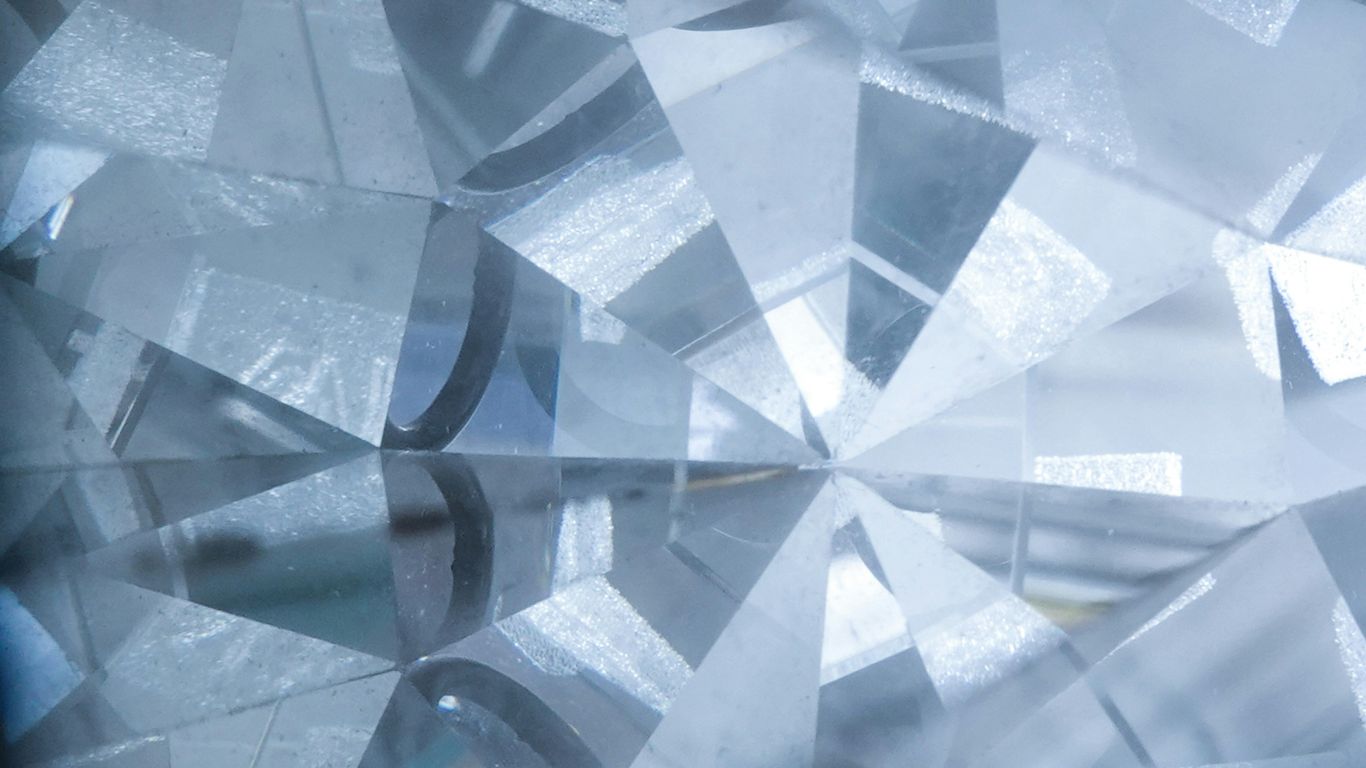blue and white diamond pattern