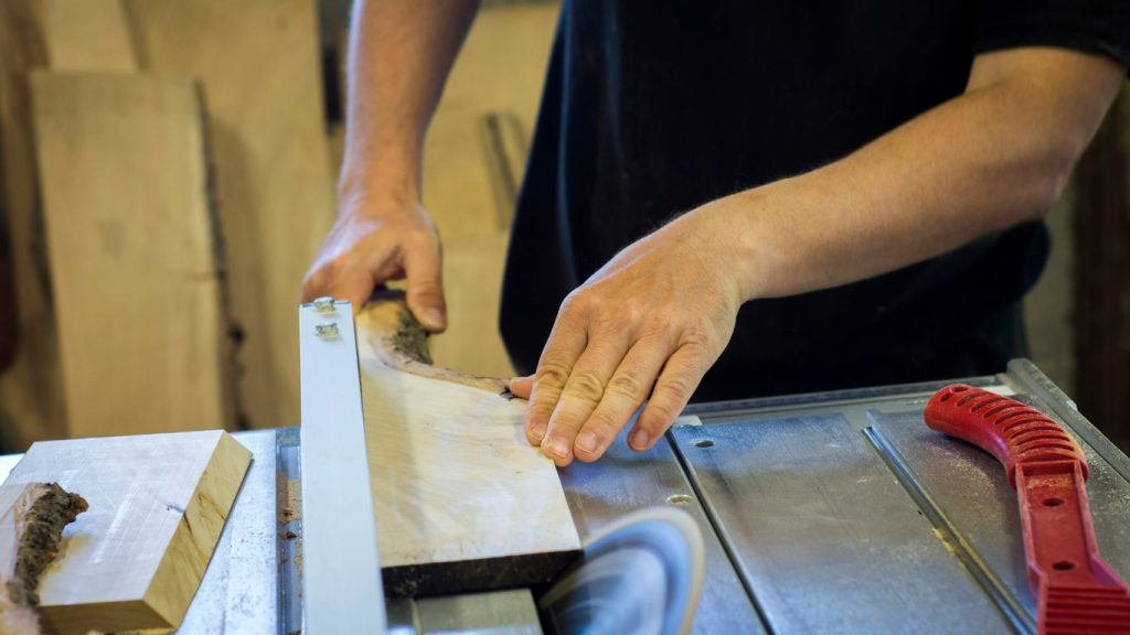 How to Cut Acrylic Sheets at Home: A Step-by-Step DIY Guide