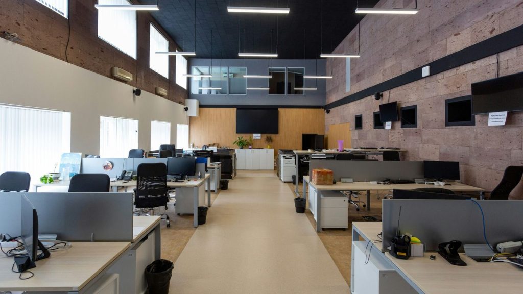 Acrylic Desk Dividers and Room Partitions: Creating Safe, Bright, and Productive Office Spaces