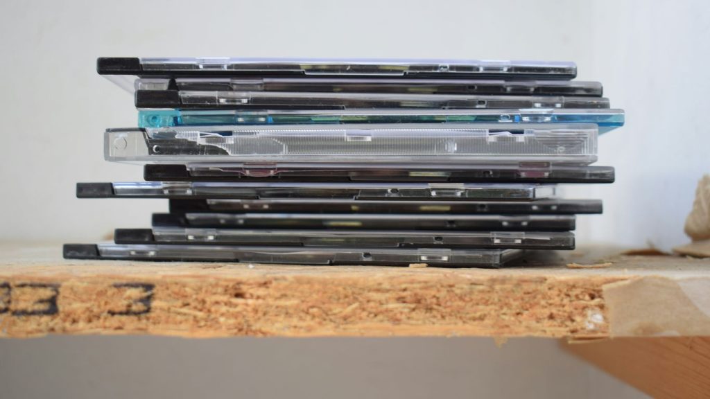 Acrylic Display Case vs Glass: Which Should You Choose?