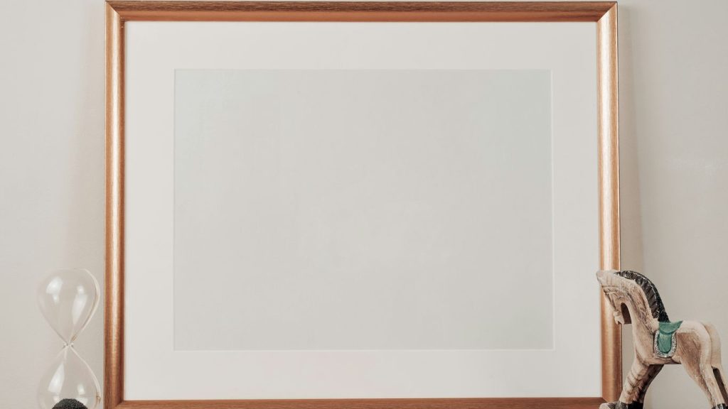 Acrylic Poster Frames: A Modern Way to Display Prints